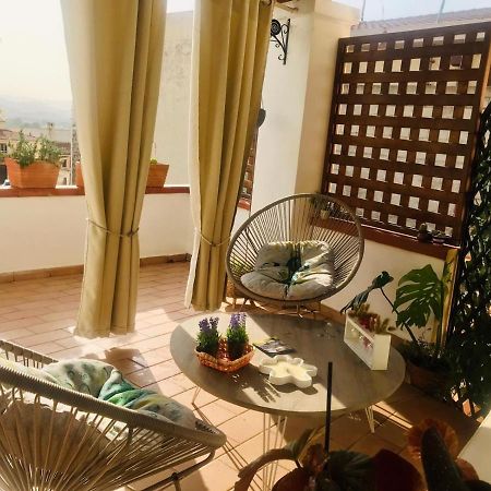 A Casa Di Anna Apartment Galtellì Екстериор снимка