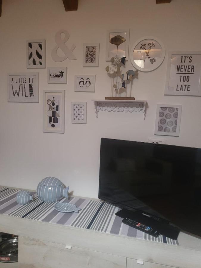 A Casa Di Anna Apartment Galtellì Екстериор снимка